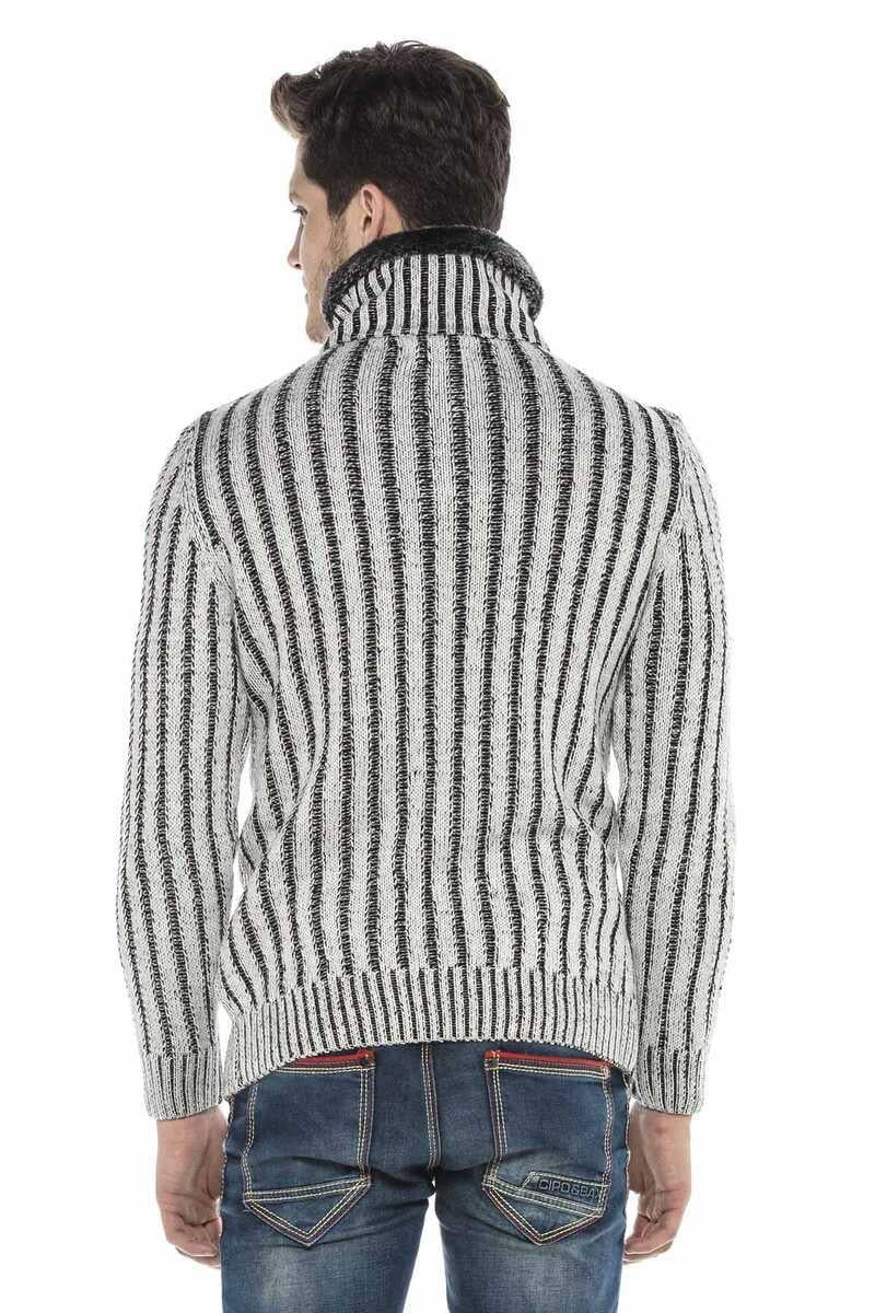 CP212 Yakası Kürklü Dokulu Kalın Desenli Kazak