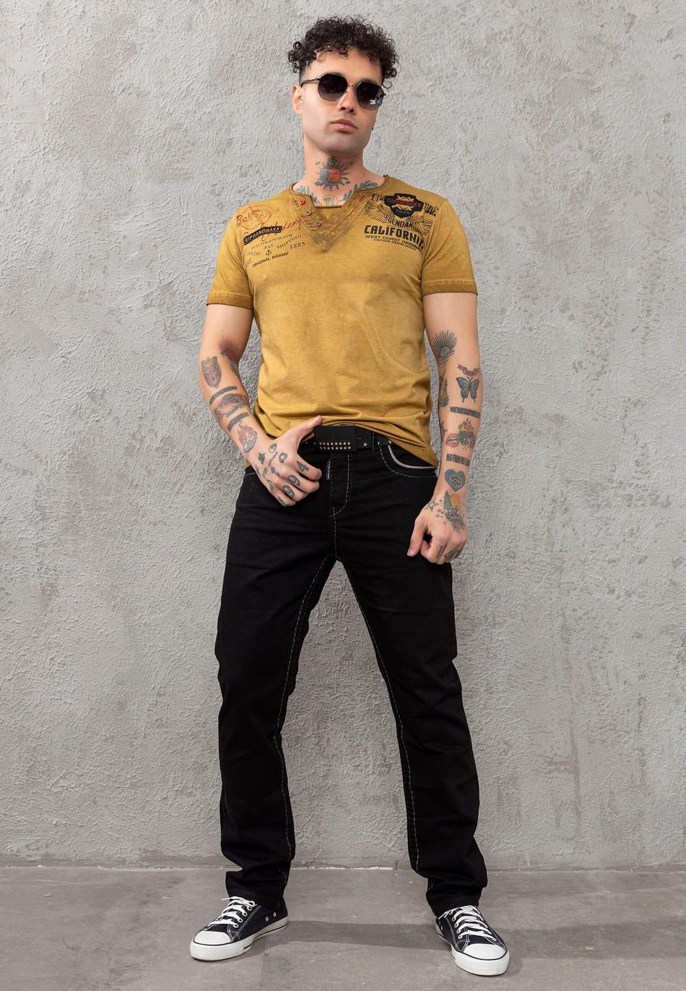CT783 Men’s Buttoned V-Neck T-Shirt with California Print