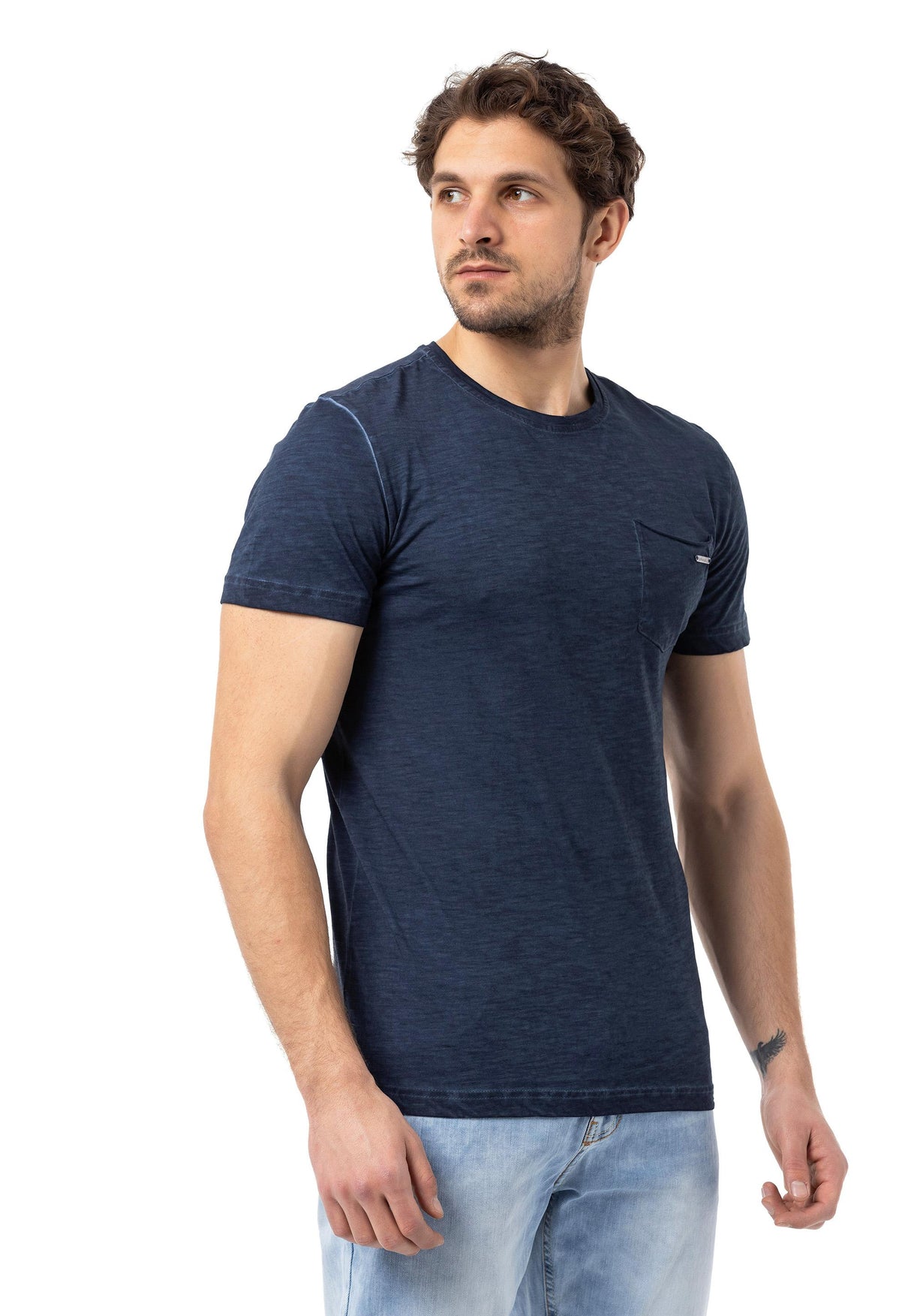 CT784 Men’s Basic Crew Neck T-Shirt – Everyday Icon Edition