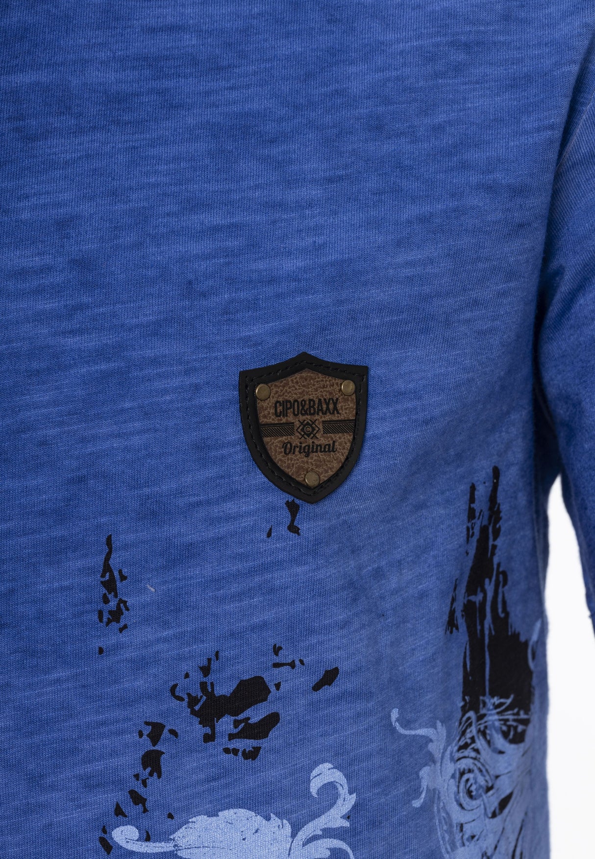 CT798 – Men’s Graphic Impact Statement Tee