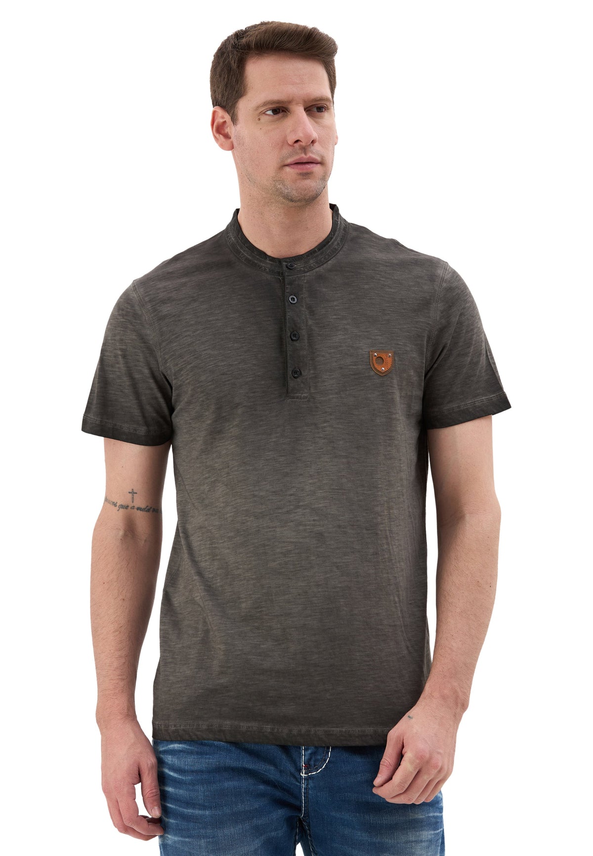 Hakim Yaka Düğmeli Basic Erkek T-Shirt CT835