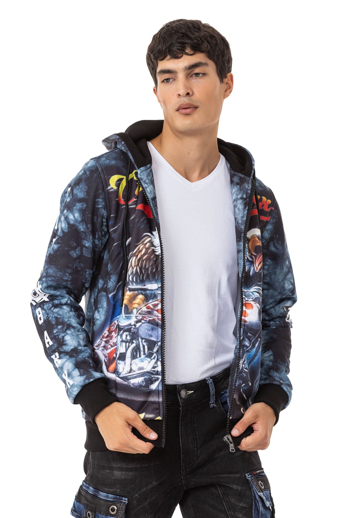 CL551–Men’s Bold Graphic Hooded Sweatshirt