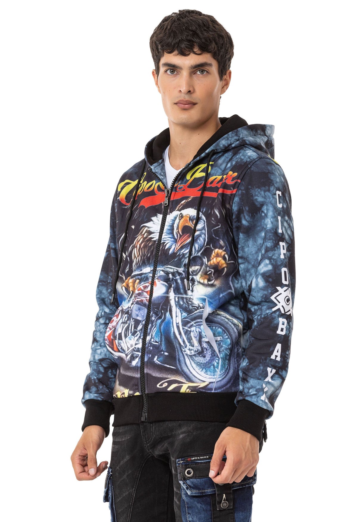 CL551–Men’s Bold Graphic Hooded Sweatshirt