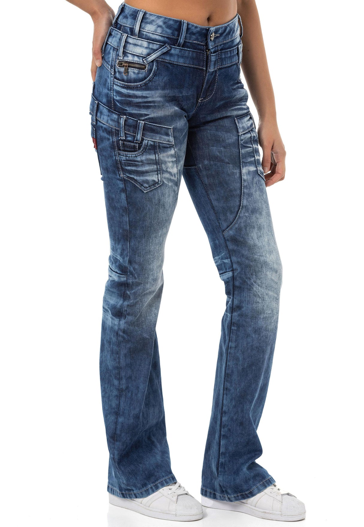 WD530 İspanyol Paça Yıkama Efektli Kadın Jean Pantolon