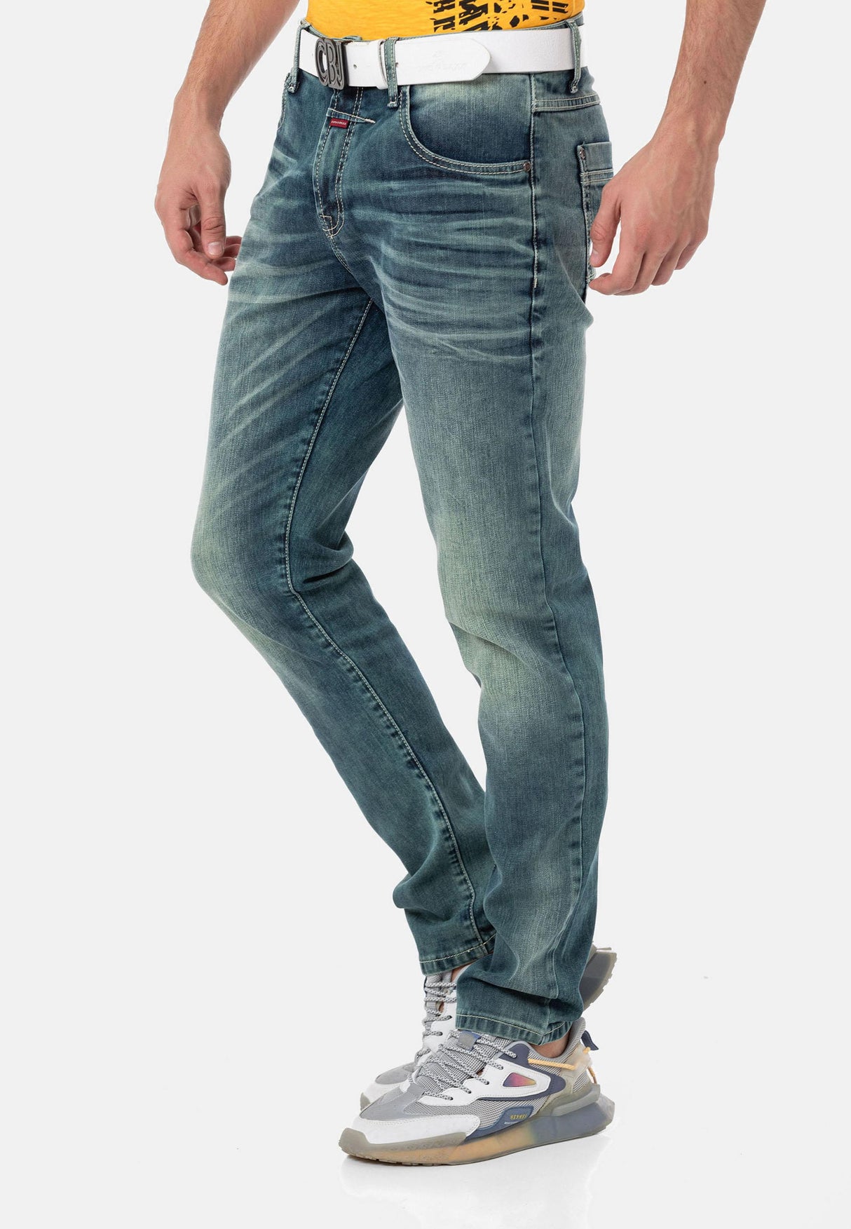 CD860 SleekLine Men Jeans