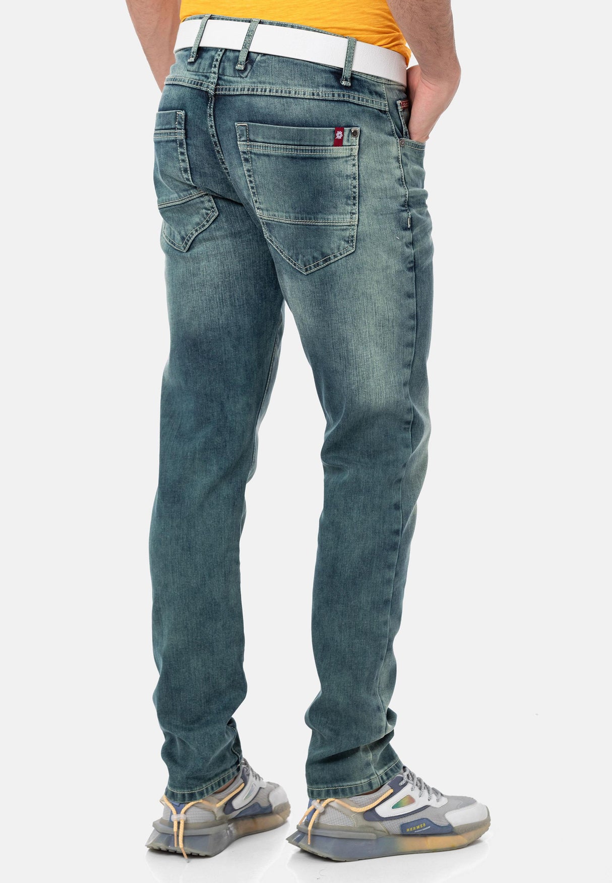 CD860 SleekLine Men Jeans