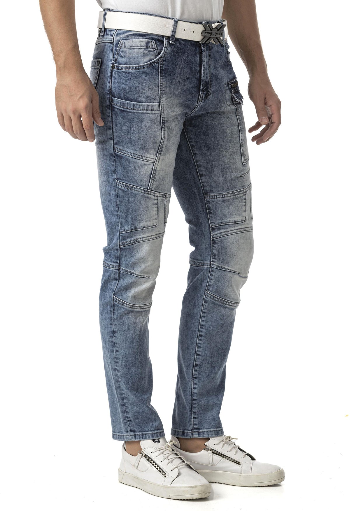 CD899 Men Jeans Iconic Fit Unmatched Style