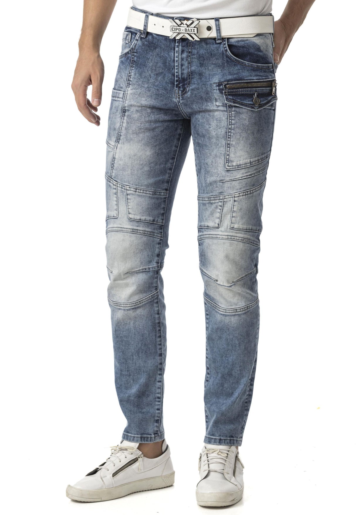 CD899 Men Jeans Iconic Fit Unmatched Style