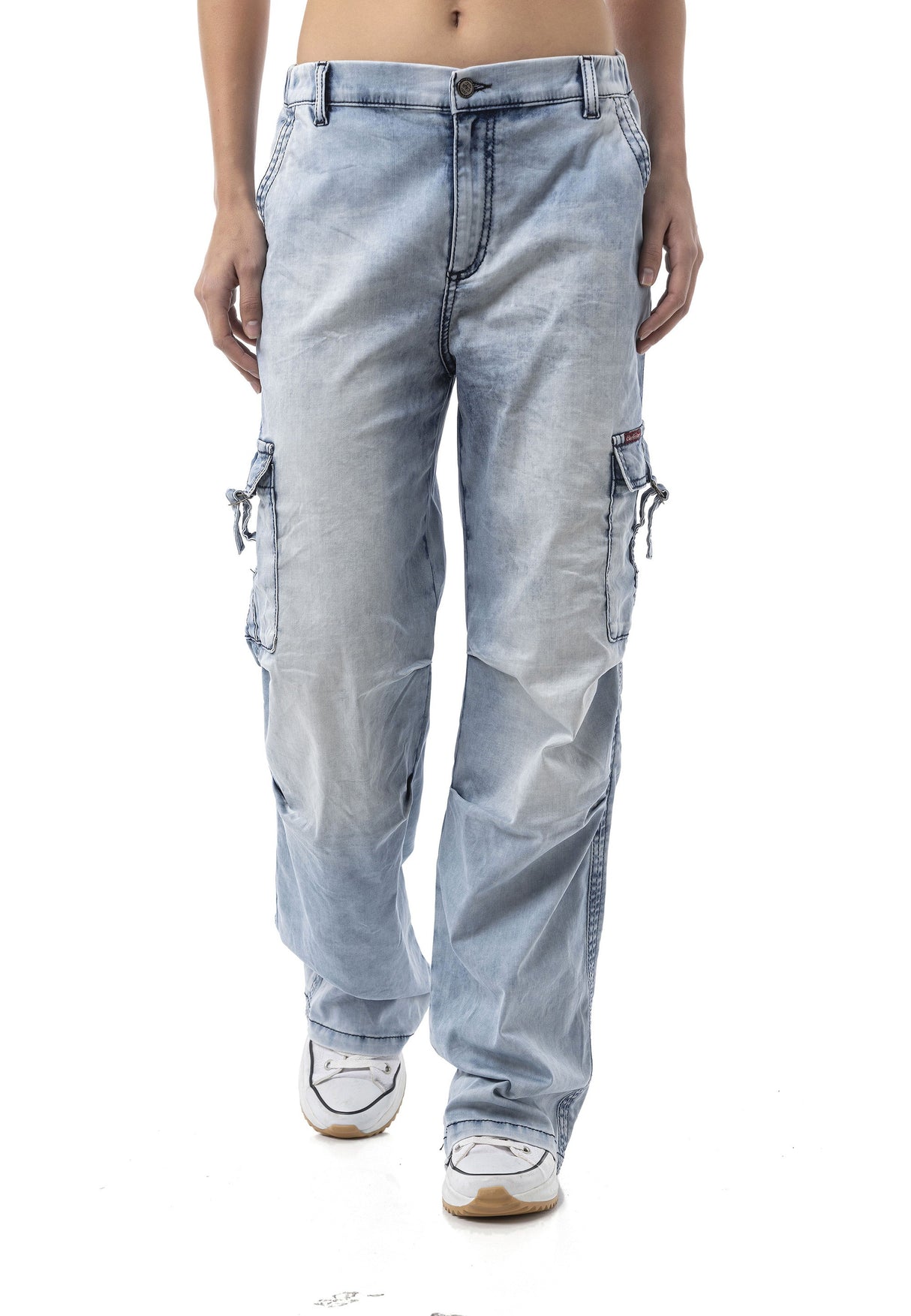 WD544 Kadın Bol Paça Kot Pantolon – Kargo Cepli Buz Mavisi Rahat Kesim Pantolon