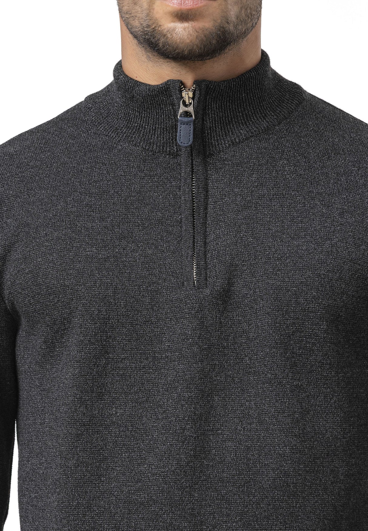 CP290 Erkek Fermuarlı Sweatshirt – Pamuklu konfor, sportif stille buluşuyor