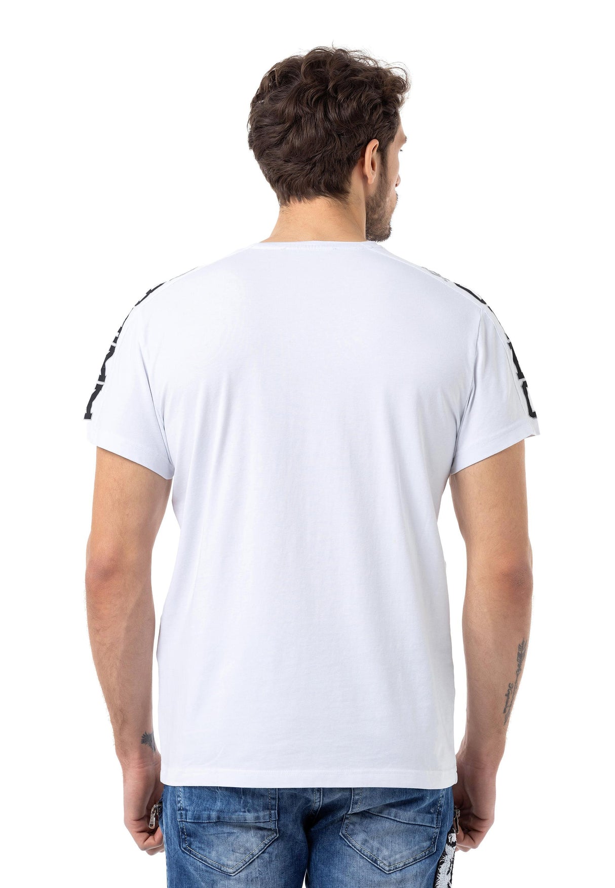 CT790 Men’s Stylish V-Neck T-Shirt – Bold Elegance Edition