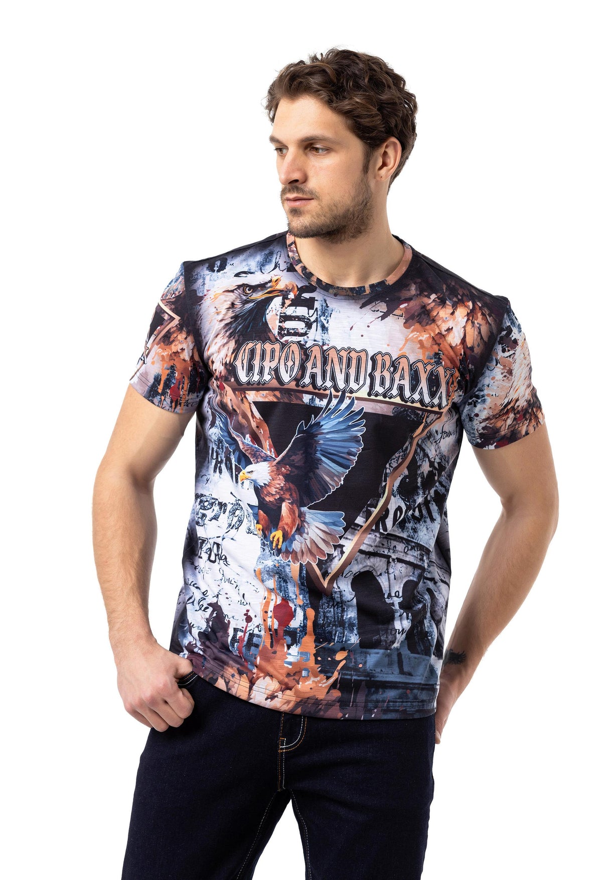 CT780 Men’s Crew Neck T-Shirt with Illustrative Eagle Design