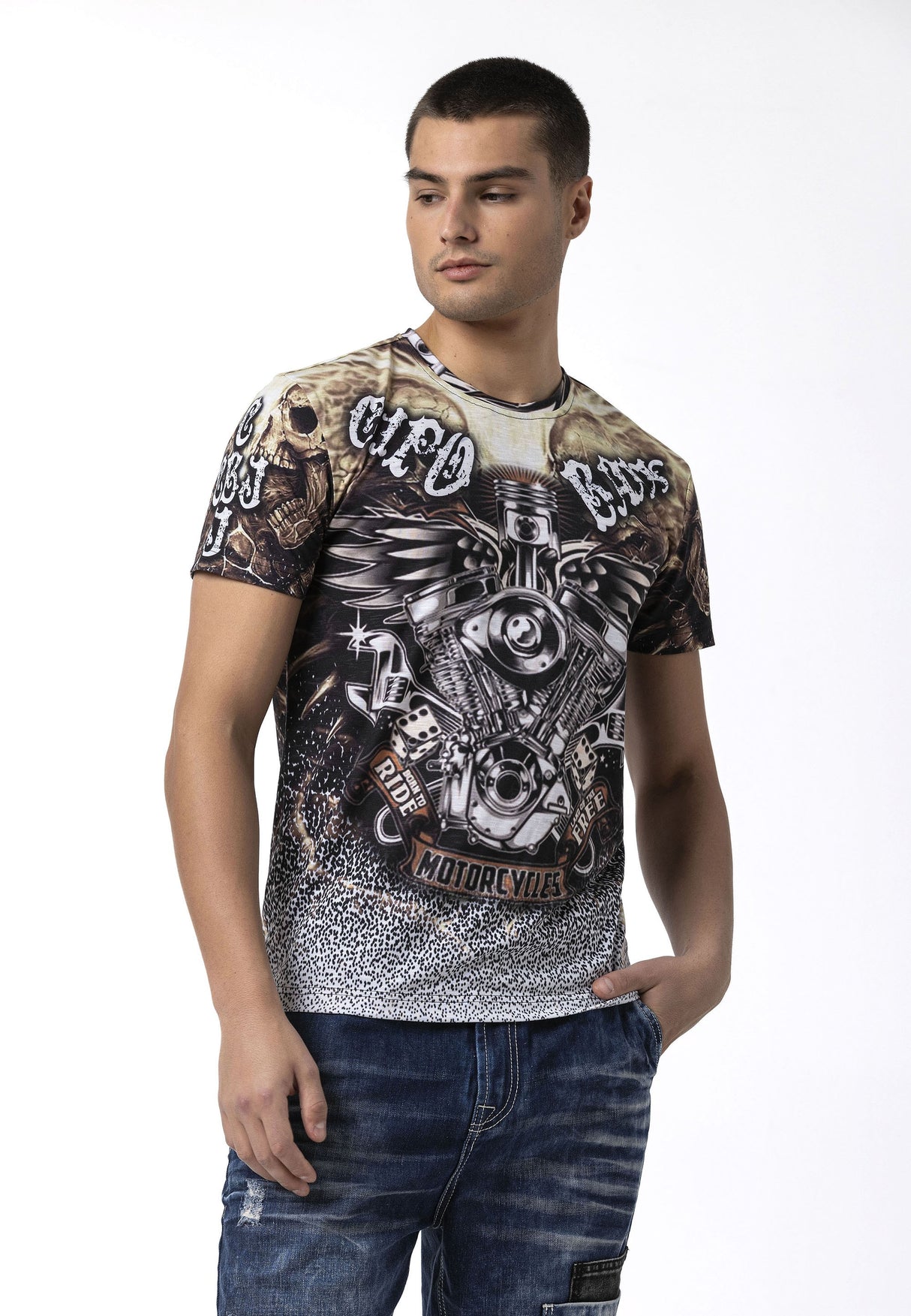 CT820 Urban Pulse Pattern Men T-Shirt