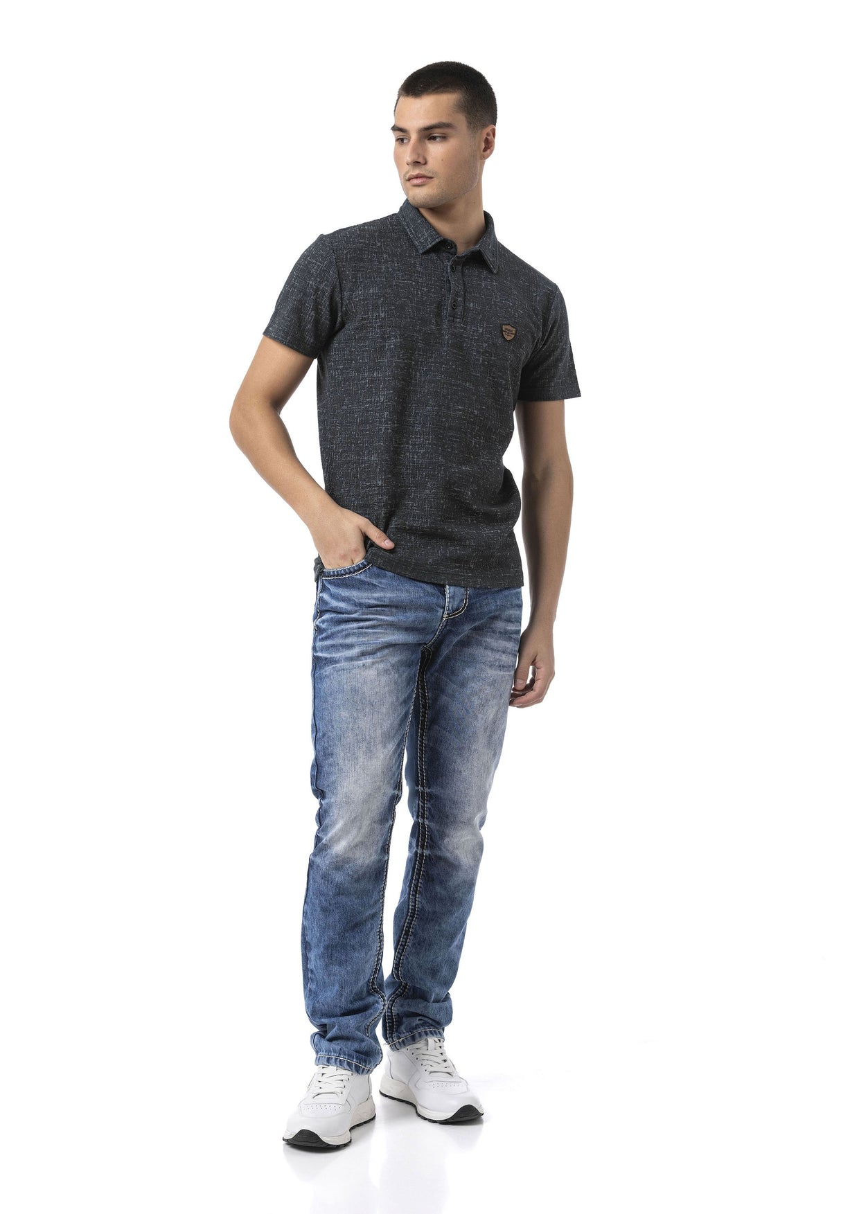 CT825 Men’s Polo Collar Badge-Detail T-Shirt