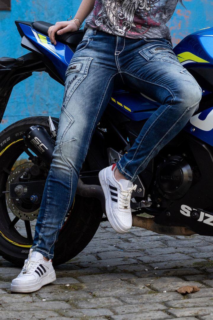 WD200B Kadın Dekoratif Dikişli Slim Fit Jean Pantolon