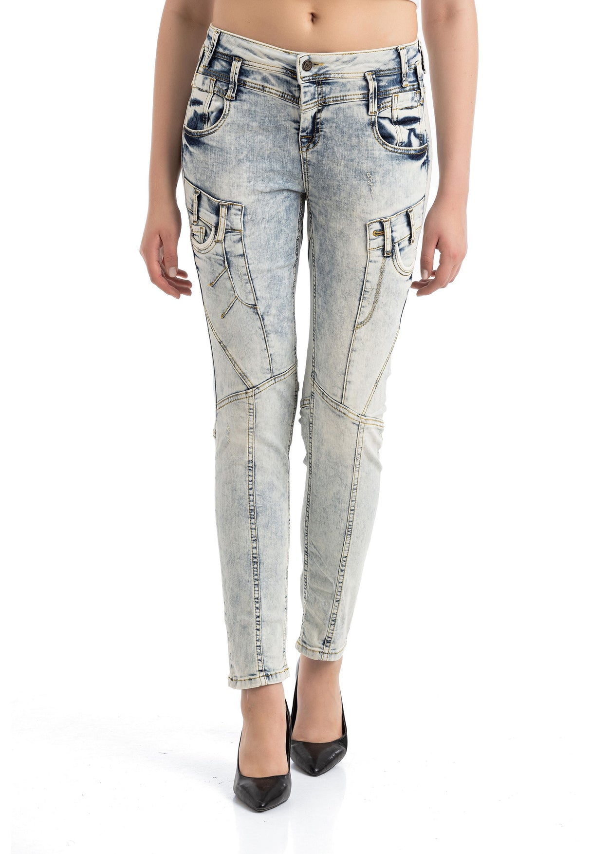 WD216 – Women’s Casual Fit High-Waist Jeans