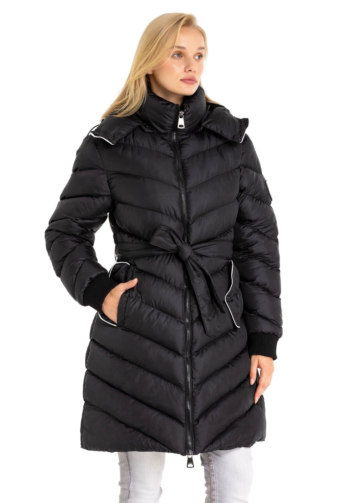 WM135 Kapşonu Çıkarılabilir Kadın Mont