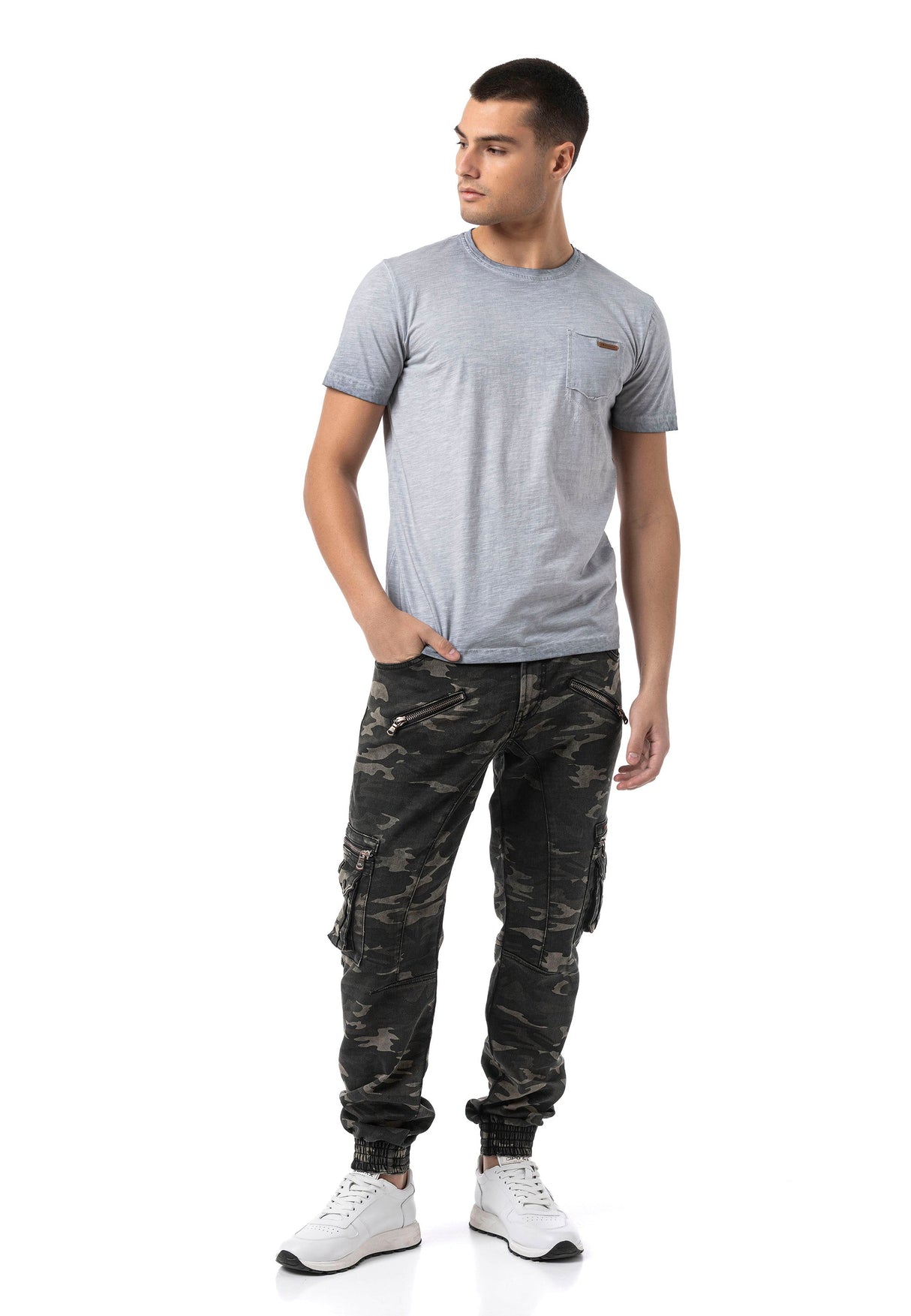 Erkek Regular Fit Bisiklet Yaka Kısa Kollu Tişört CT810