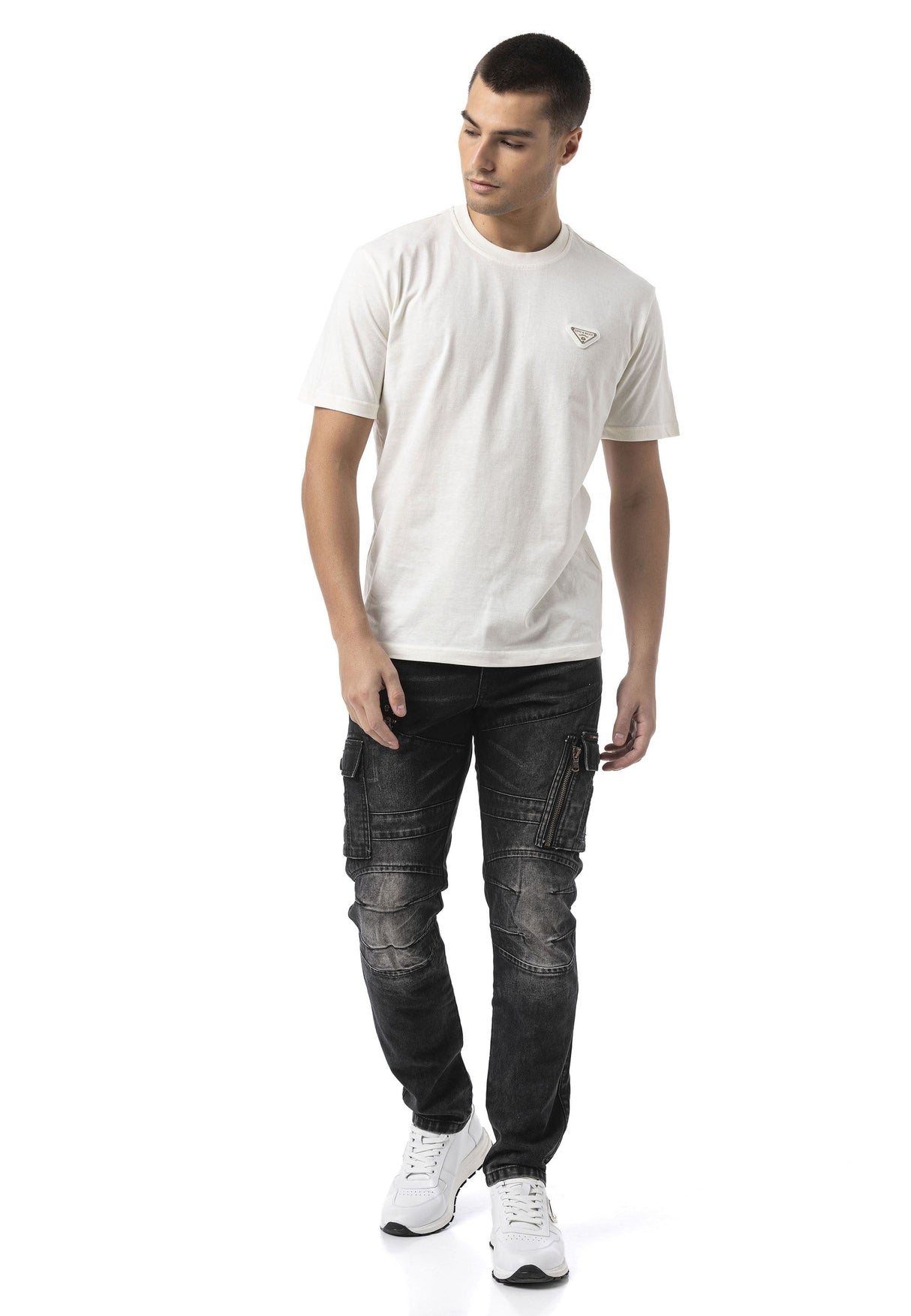 Erkek Basic Bisiklet Yaka Regular Fit Pamuklu Kısa Kollu Tişört CT823