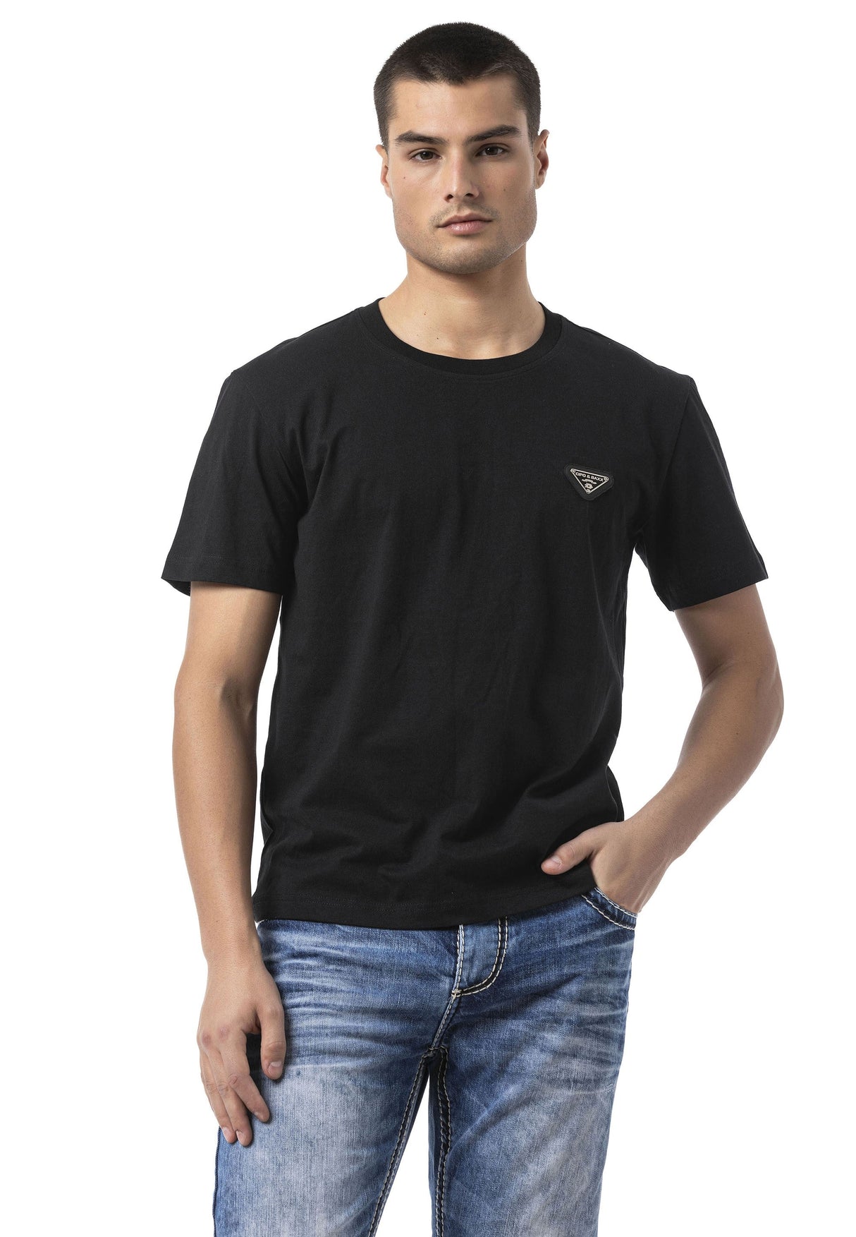 Erkek Basic Bisiklet Yaka Regular Fit Pamuklu Kısa Kollu Tişört CT823