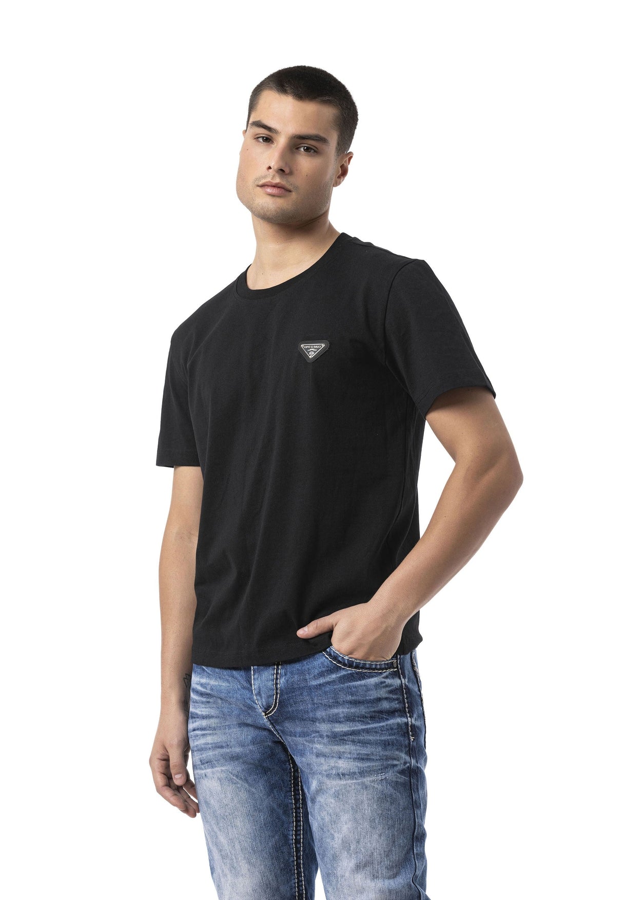 Erkek Basic Bisiklet Yaka Regular Fit Pamuklu Kısa Kollu Tişört CT823