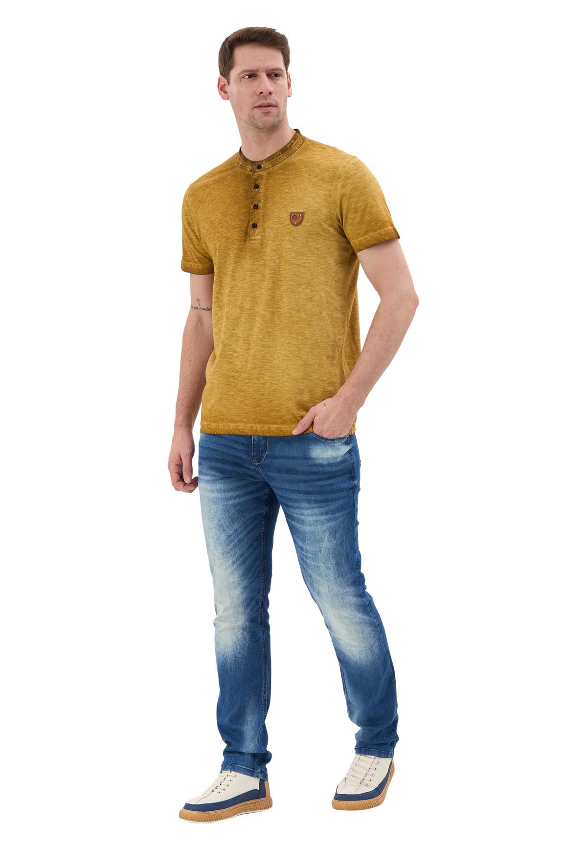 Hakim Yaka Düğmeli Basic Erkek T-Shirt CT835