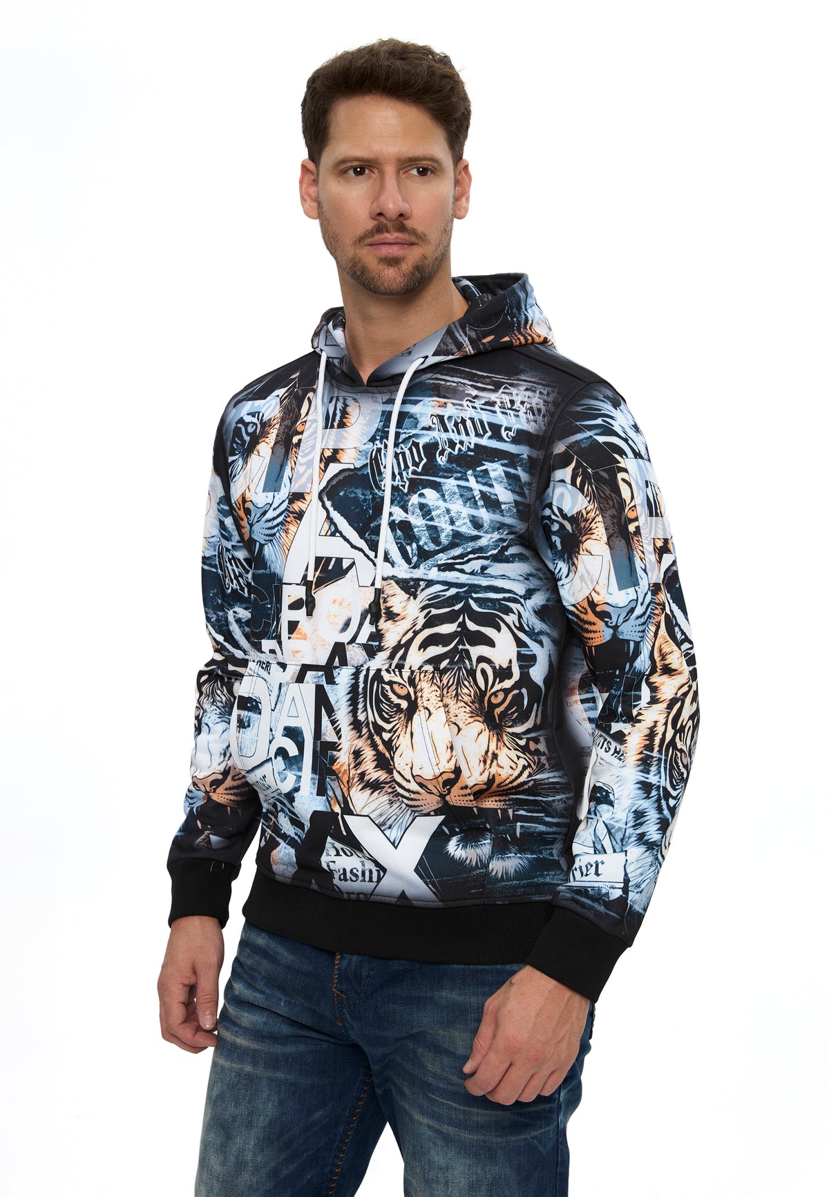 Erkek Kapüşonlu Desenli Regular Fit Sweatshirt CL615