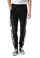 CLR162 Erkek Eşofman Takımı-Siyah ve Beyaz Yazılı