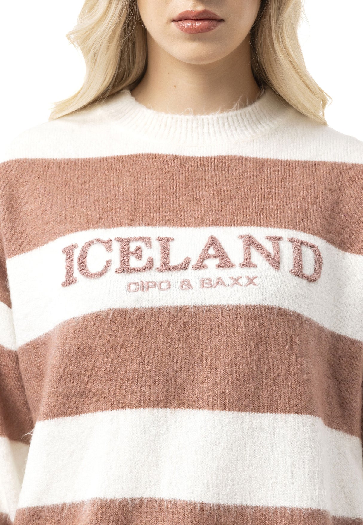WP263 Kadın Örgü Kazak - "ICELAND Copenhagen Studios" Ön Baskılı Çizgili Kazak