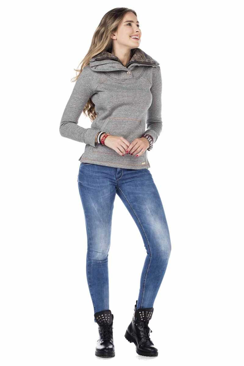 Kadın Çift Kat Yakalı Cepli Basic Sweatshirt