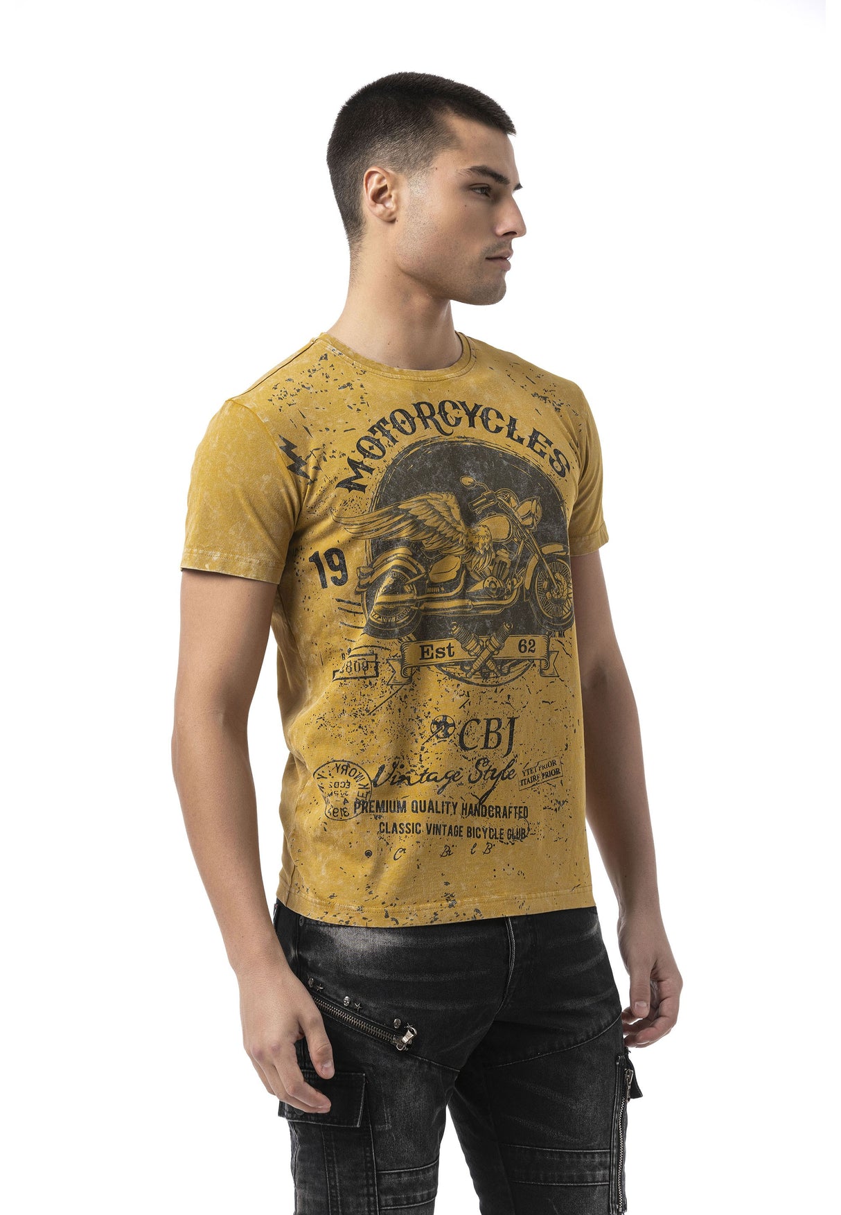 CT813 Erkek T-Shirt – Modern Baskılı, Rahat Kesim, Yumuşak Dokulu Günlük Üst