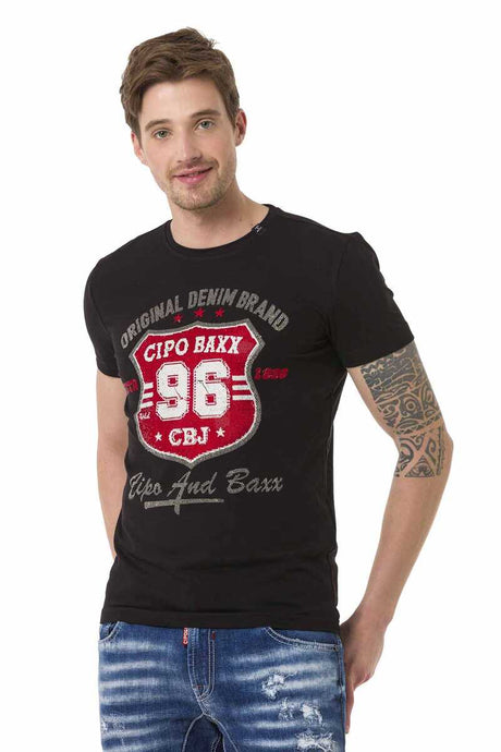 CT670 Taşlı Rozet Logo Erkek Tişört