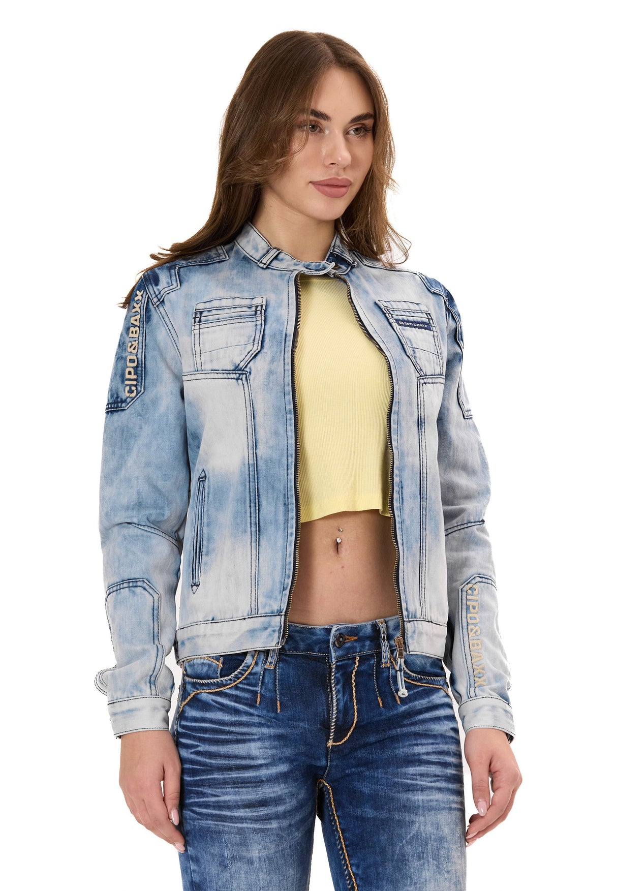 WJ233 Kadın Kot Ceket – Modern Kesim & Şık Detaylarla Trend Görünüm