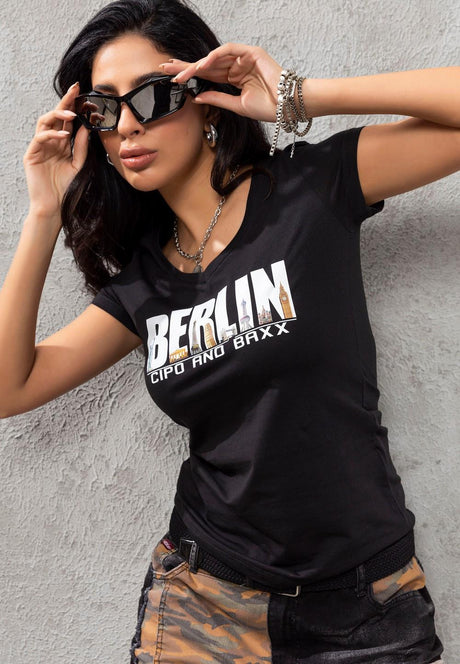 WT259  Berlin Baskılı Kadın Tişört